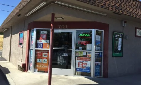 Wayside Liquor & Deli business photo
